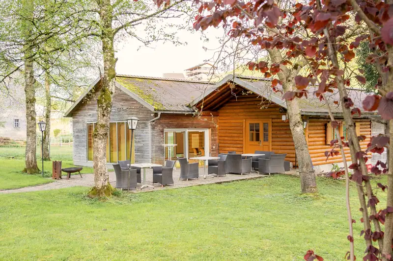 Das Blockhaus im Garten der Krone